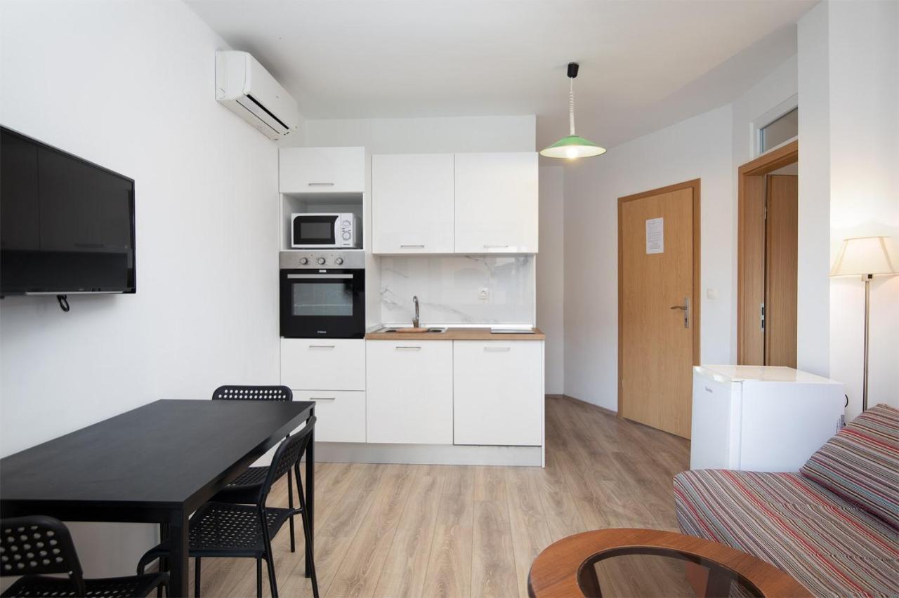 מדולין Apartments Jakoplic מראה חיצוני תמונה