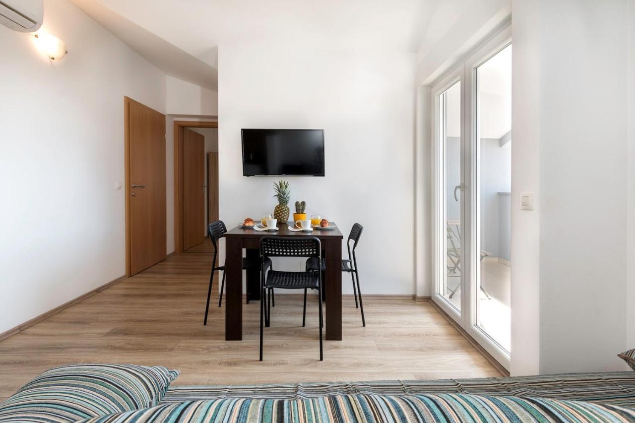 מדולין Apartments Jakoplic מראה חיצוני תמונה